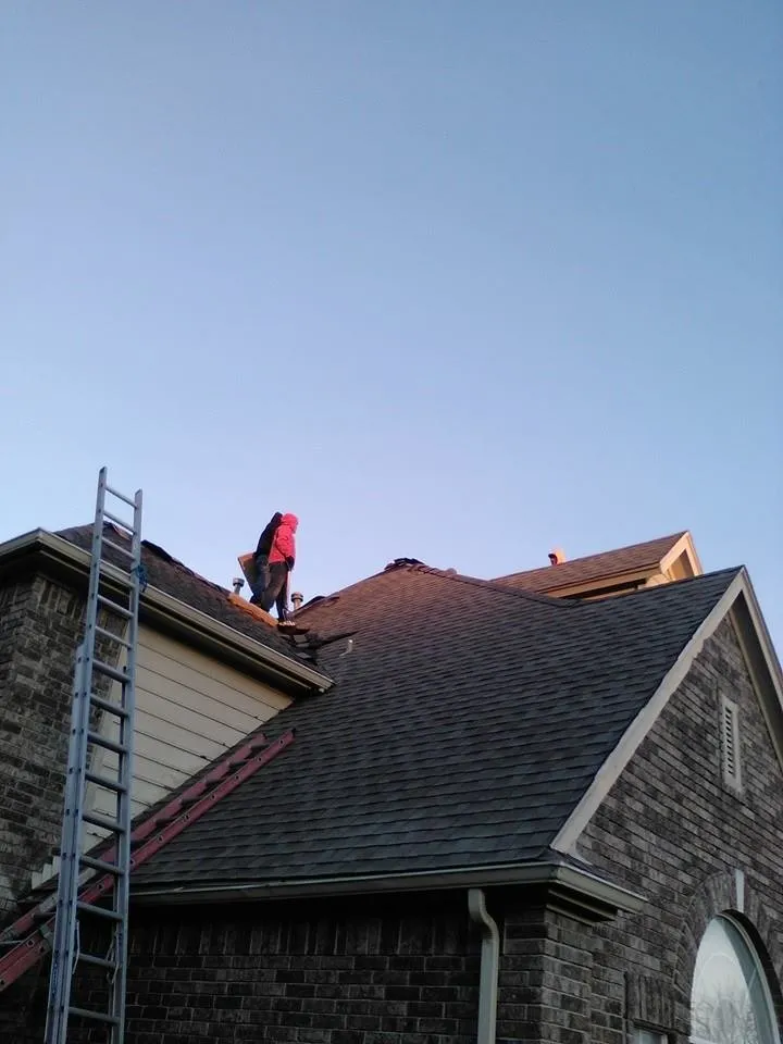 Slide of R & R Exteriors