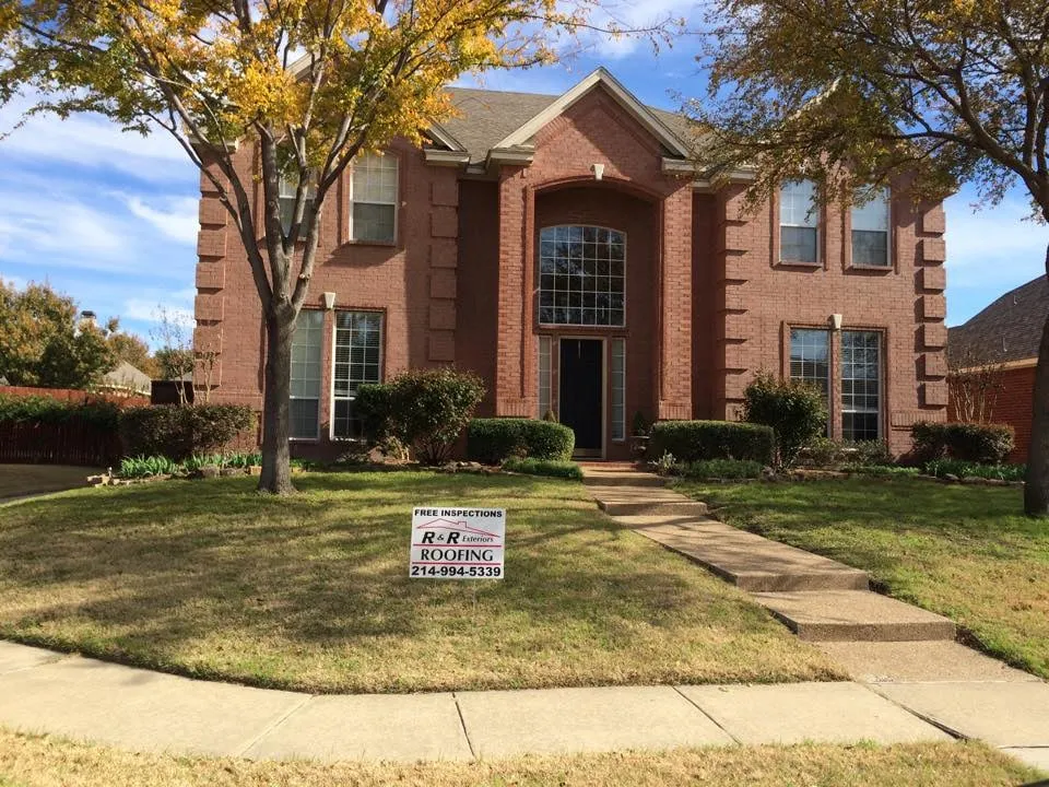 Slide of R & R Exteriors