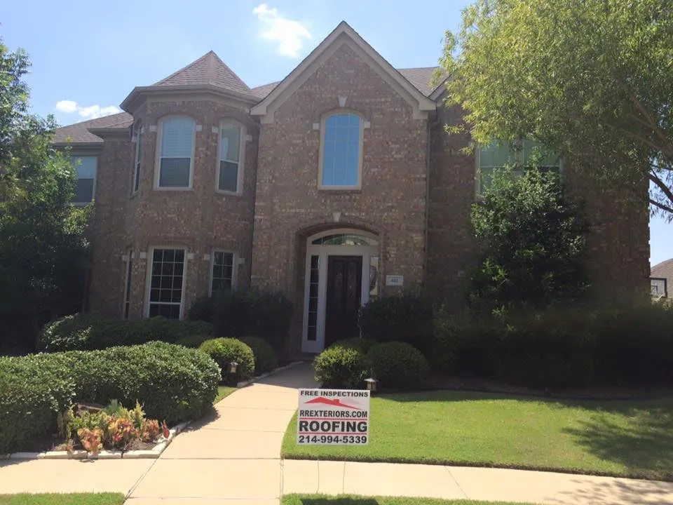 Slide of R & R Exteriors