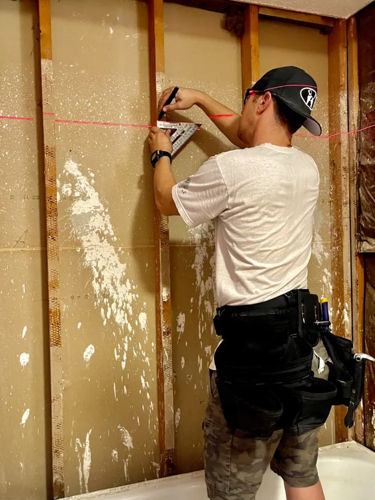 Slide of R & R Roofing and Remodeling