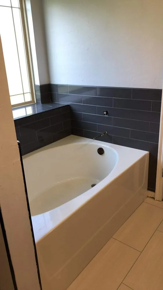 Slide of R & R Roofing and Remodeling