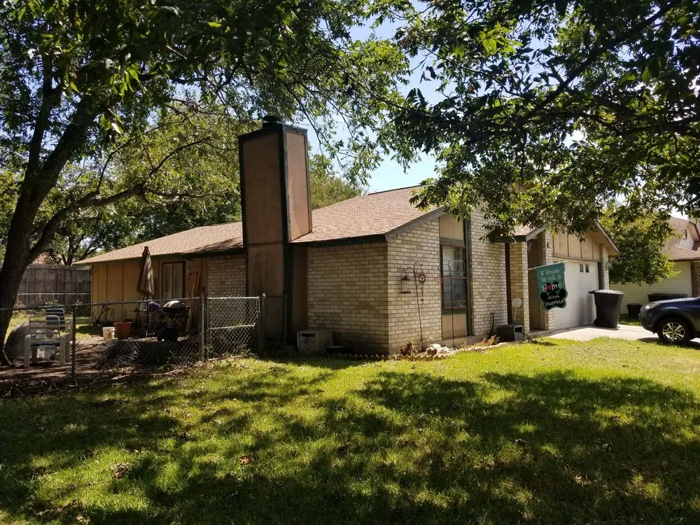 Slide of R & R Roofing