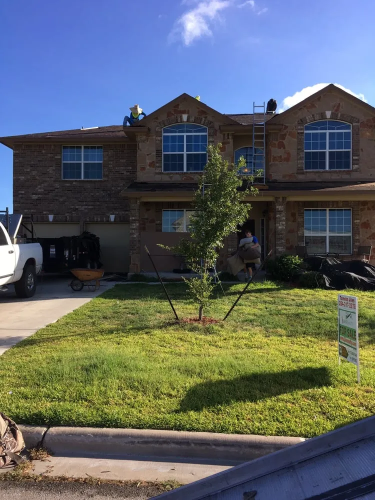 Slide of R & R Roofing