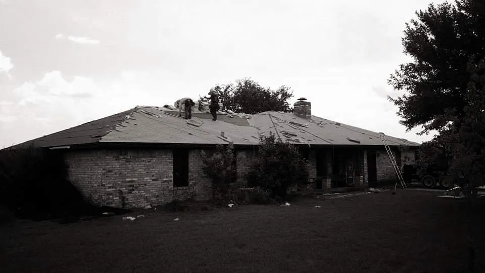 Slide of R & R Roofing