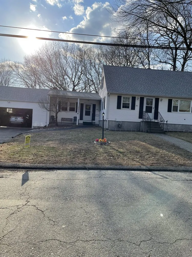 Slide of R & R Roofing Contractor