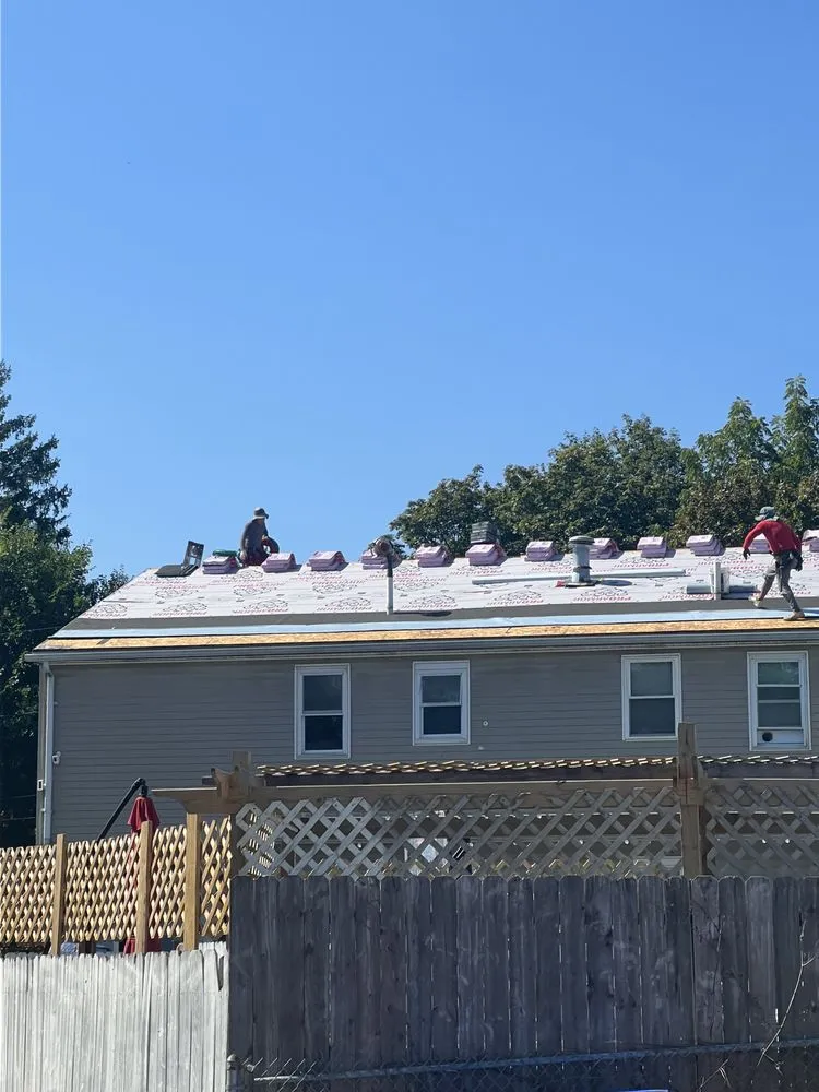 Slide of R & R Roofing Contractor