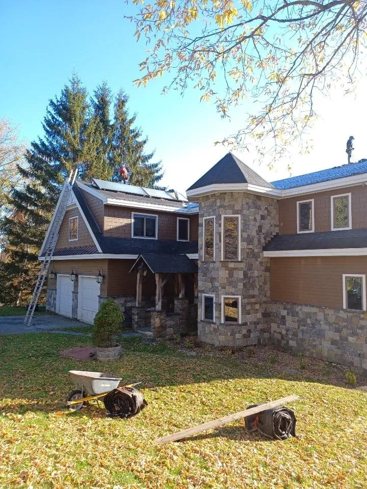 Slide of R & T Roofing and Remodeling