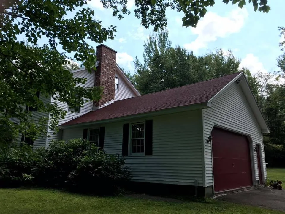 Slide of R & T Roofing and Remodeling