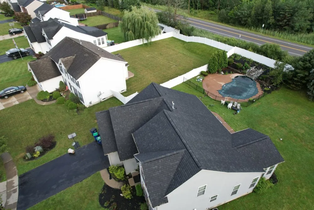 Slide of R &A Roofing