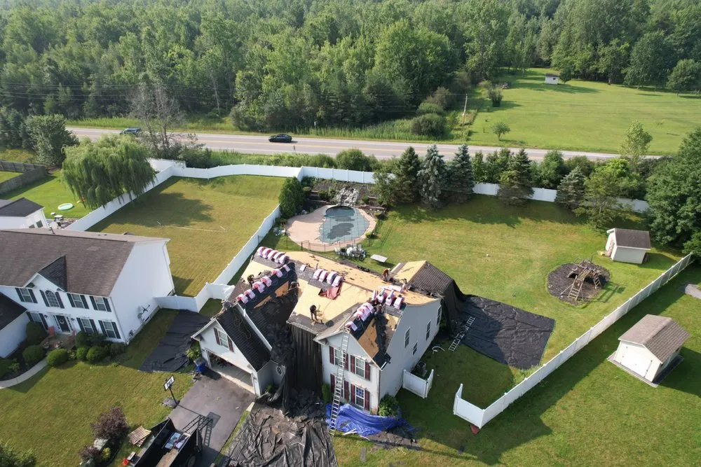 Slide of R &A Roofing