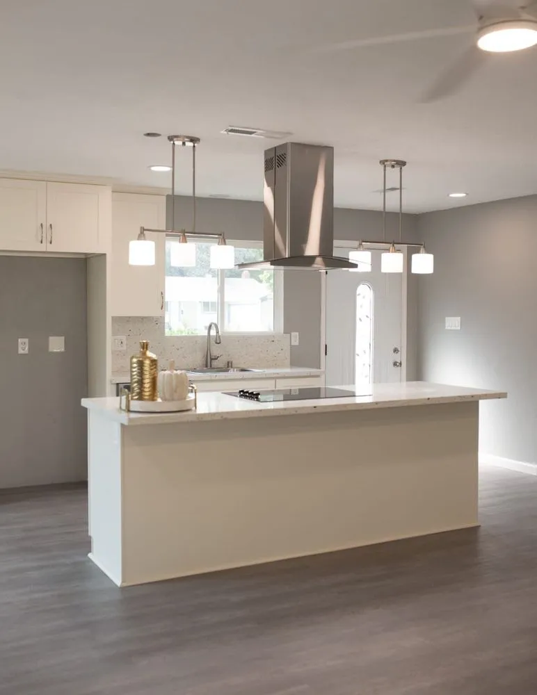 Slide of R and G Construction and  Engineering