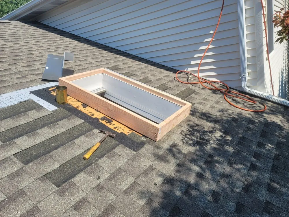 Slide of R and G Roofing and Carpentry