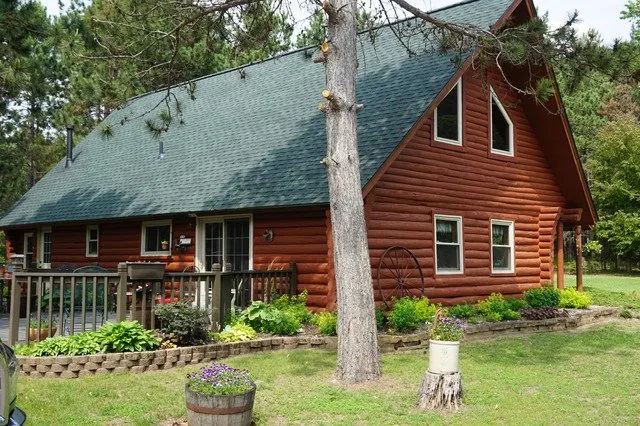 Slide of R and G Roofing and Carpentry