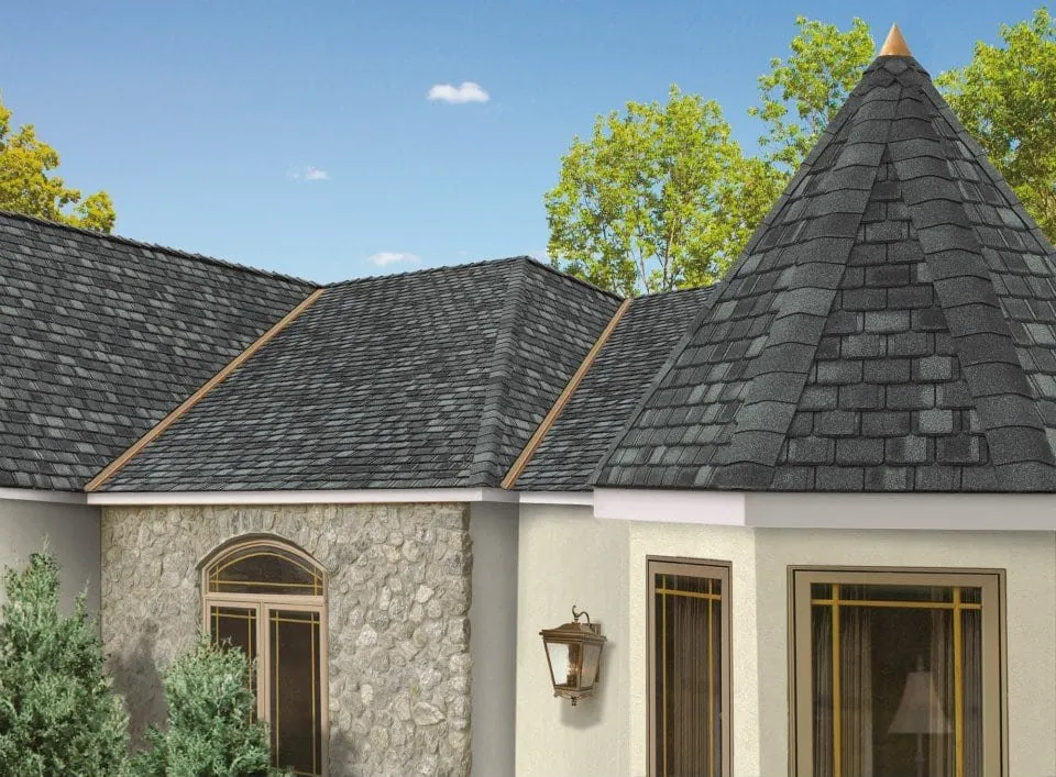 Slide of R and G Roofing and Carpentry