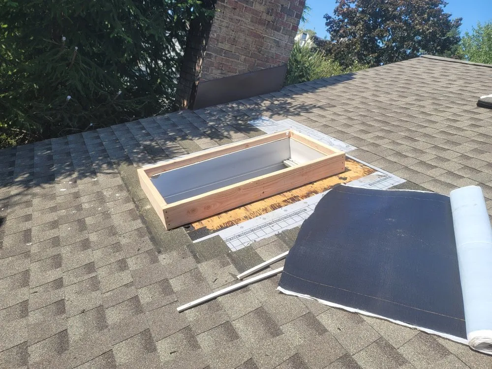 Slide of R and G Roofing and Carpentry