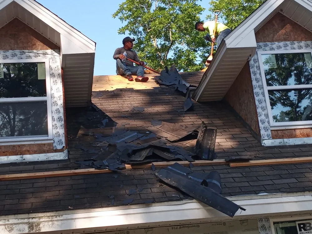 Slide of R and R Roofing Services