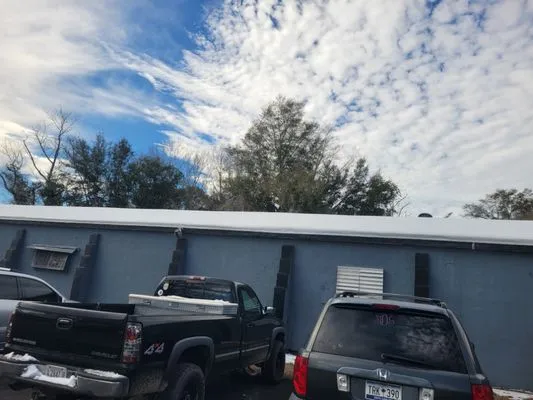 R and T Roofing and Remodeling