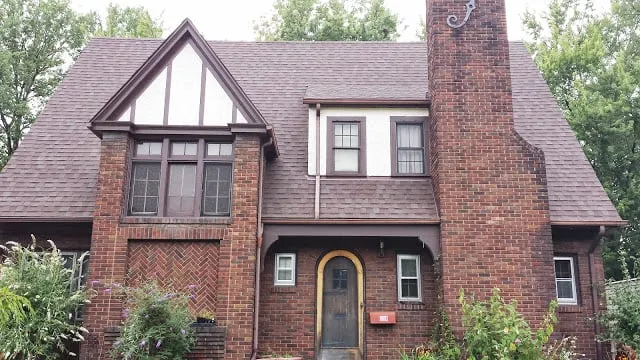 Slide of R. Crowe Roofing