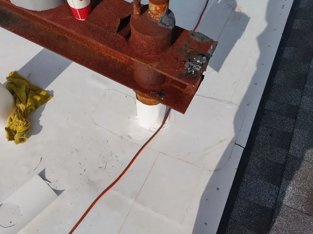 Slide of R Dillon Roofing