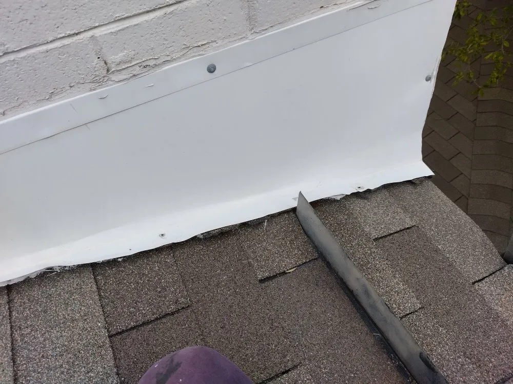 Slide of R Dillon Roofing