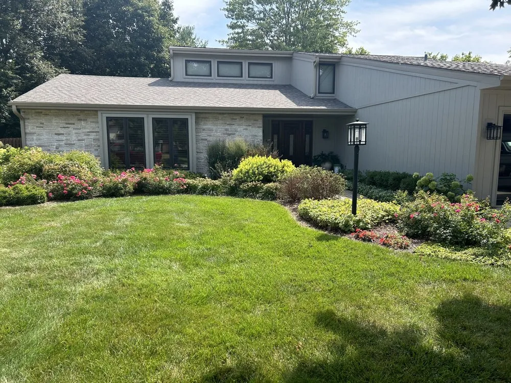 Slide of R E Duchene Roofing and Siding