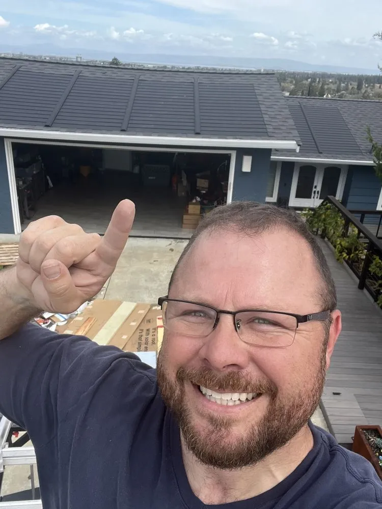 Slide of R E Roofing & Construction