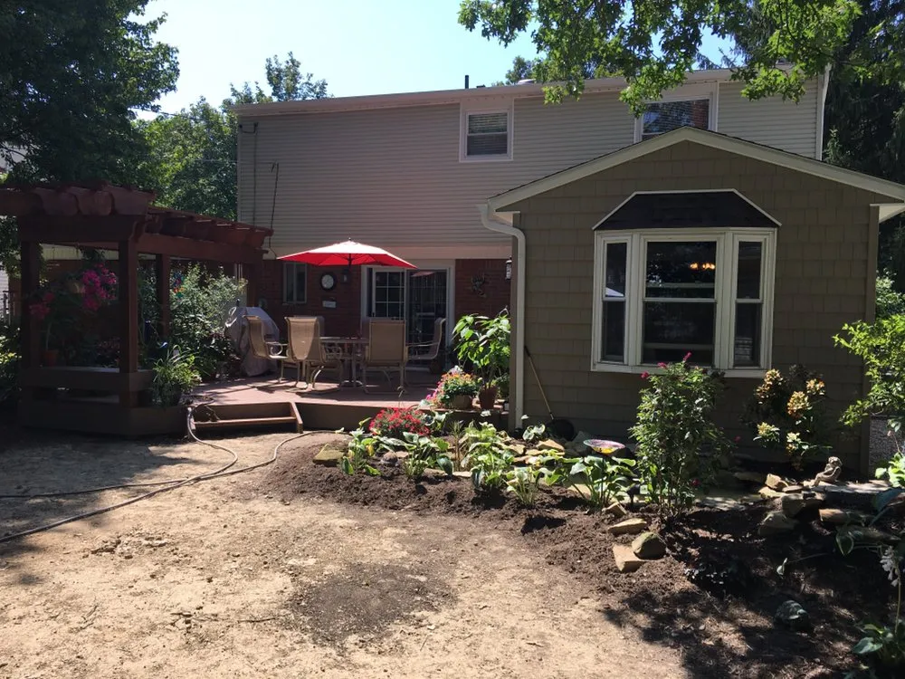 Slide of R Hammond Construction