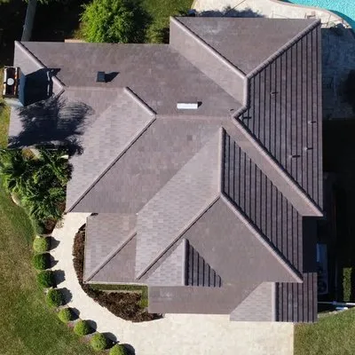 R J Owens Roofing Contractors Logo