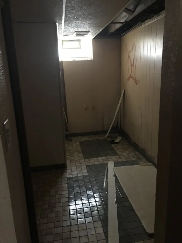 Slide of R King And Sons