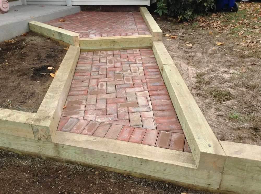 Slide of R L Construction