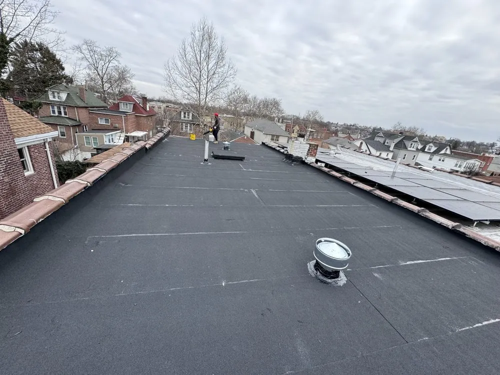 Slide of R Luis Construction