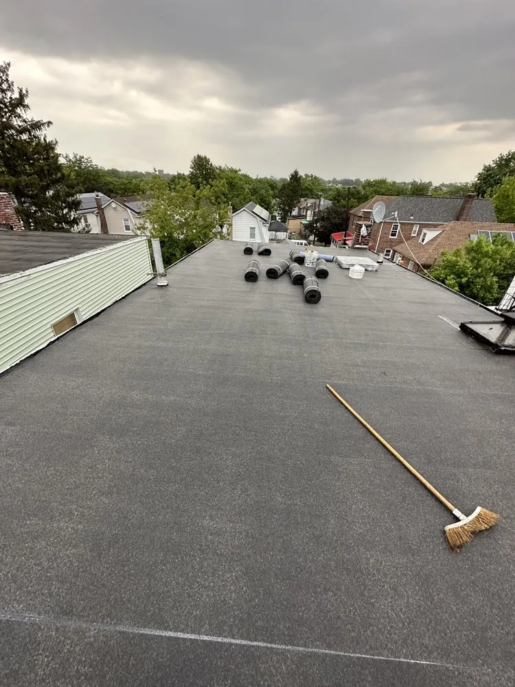 Slide of R Luis Construction