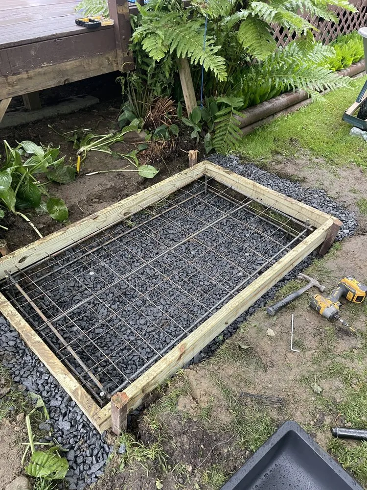 Slide of R Moore Contracting