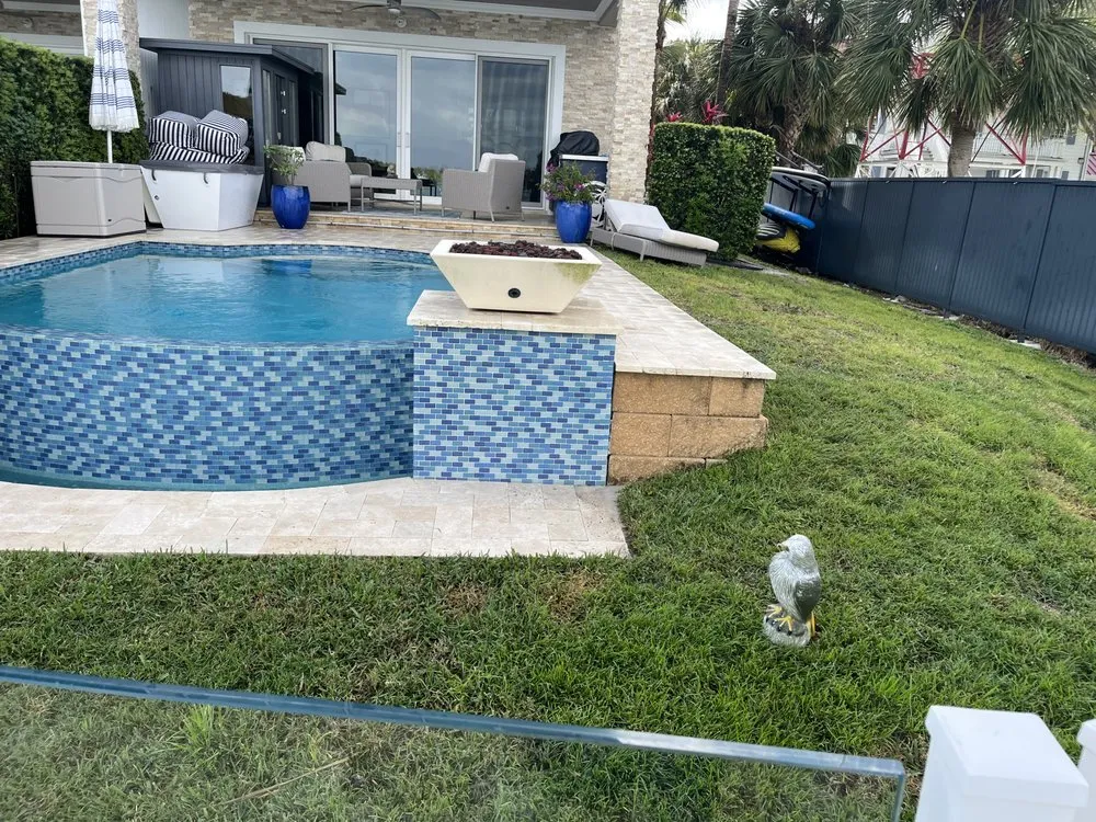 Reliable roof repair experts serving Port St. Lucie, FL - R N R Pressure Cleaning and Roof Washing
