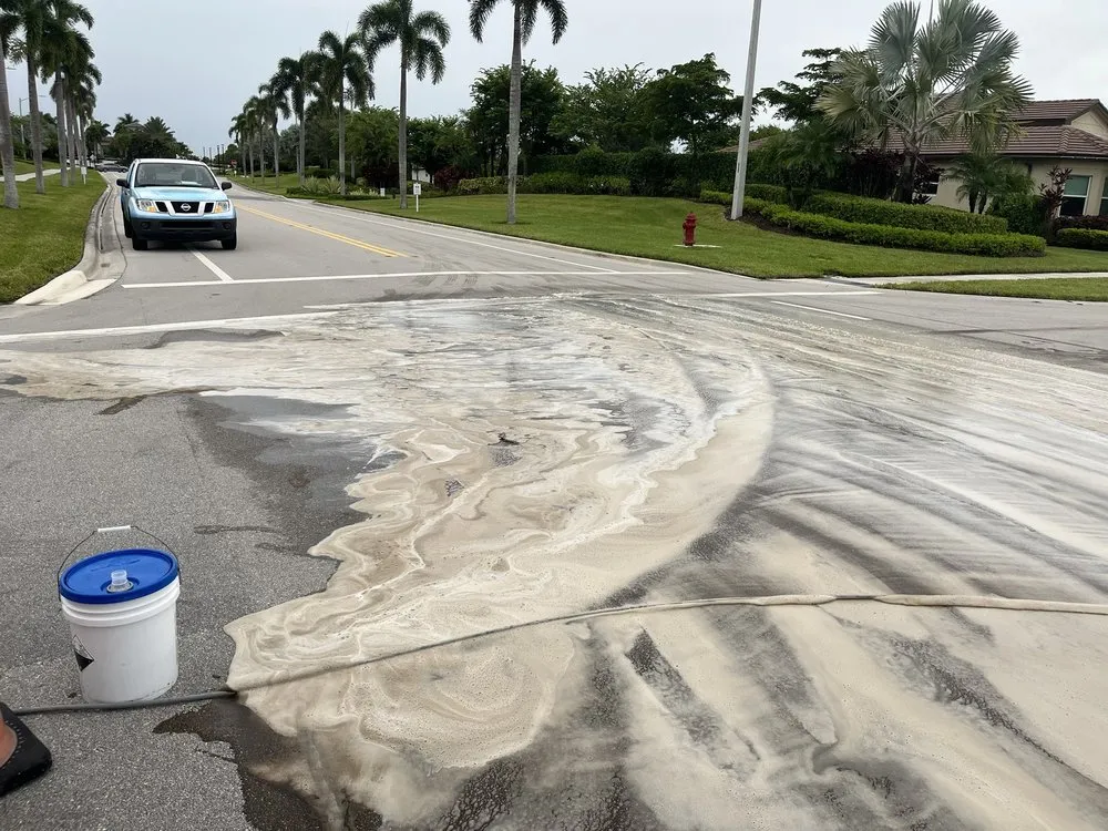 Trusted roof installation experts serving Port St. Lucie, FL - R N R Pressure Cleaning and Roof Washing