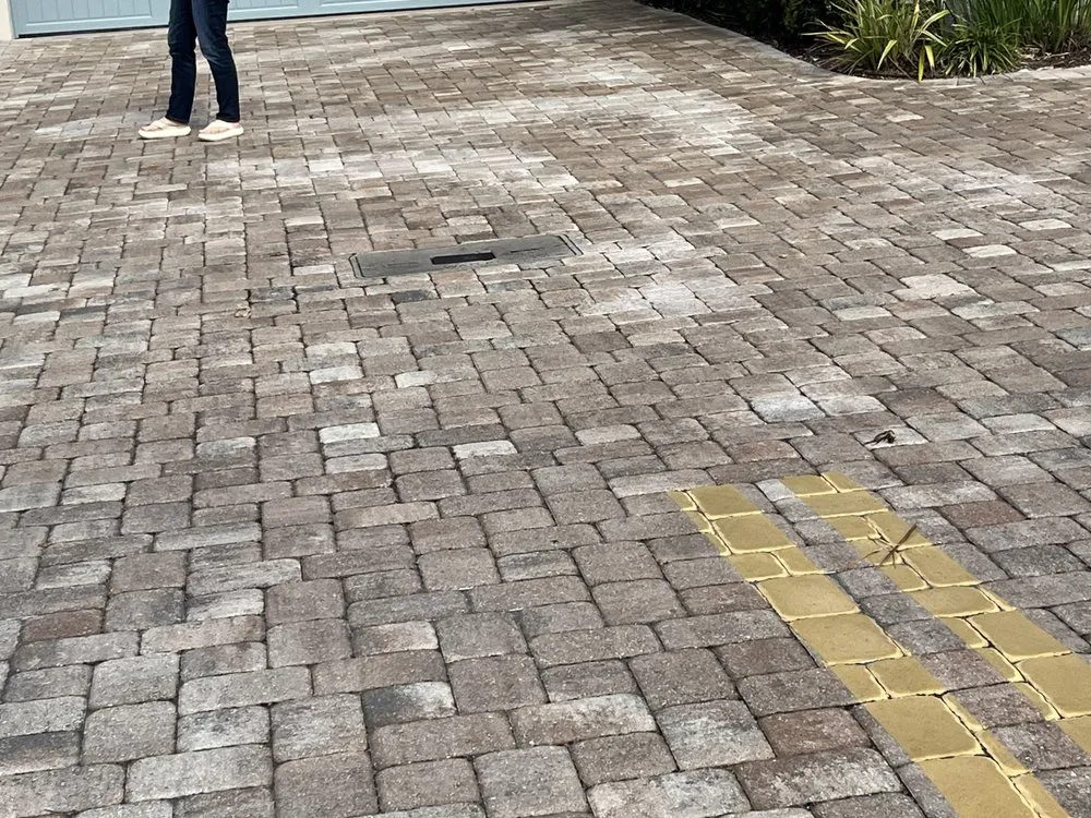 Licensed roof inspection in Port St. Lucie, FL by R N R Pressure Cleaning and Roof Washing