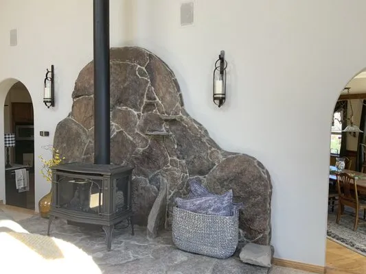 R PV Advanced Painting Logo