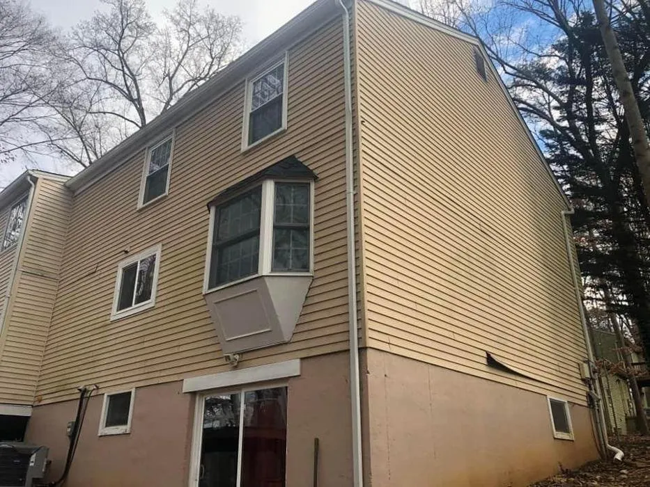 Slide of R R Home Improvement