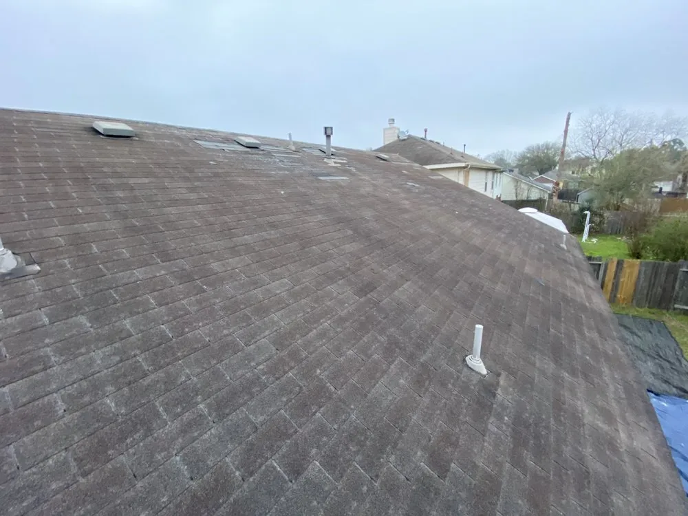 Slide of R Roofing & Exterior