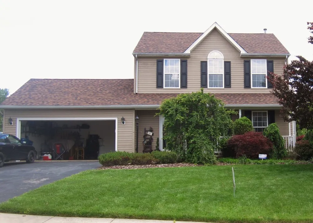 Slide of R. Short Roofing