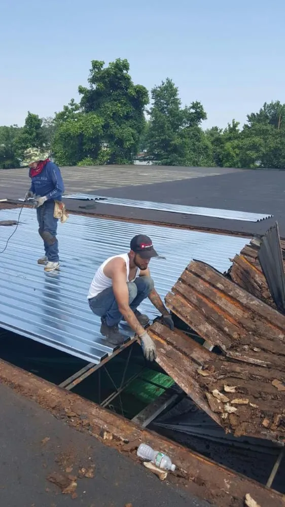 Slide of R Stevens Commercial Roofing