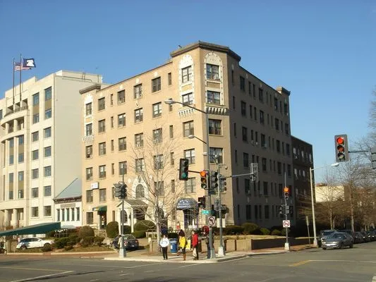 R. Thomas Daniel Roofing Logo