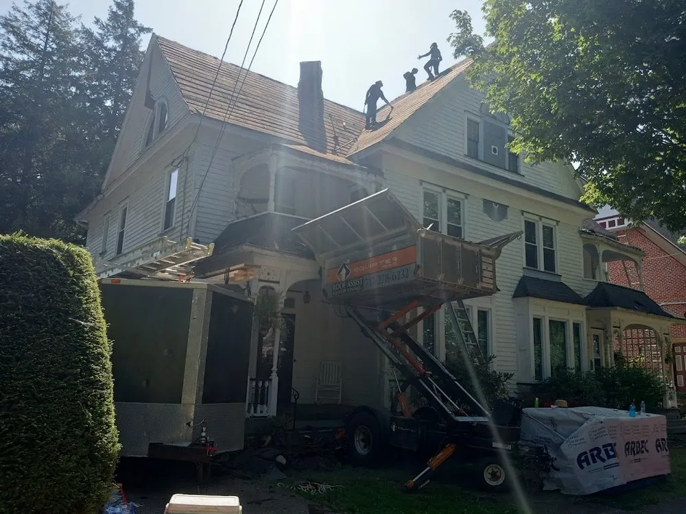 Expert roof repair in Spartansburg, PA - R W Builders