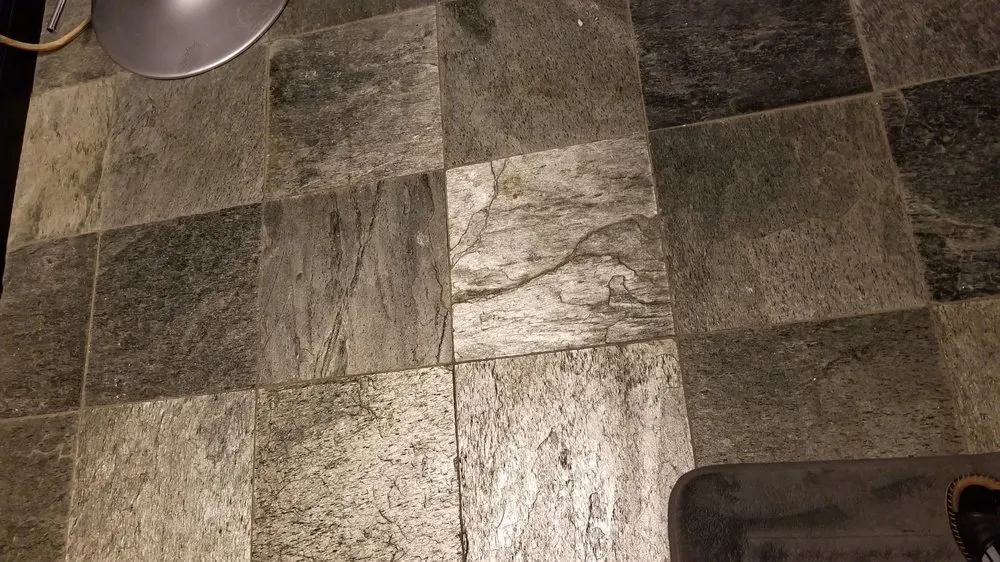 Slide of R Wright Construction And Remodeling