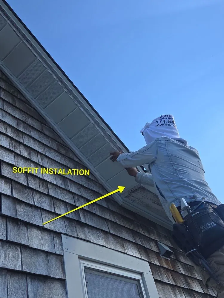 Slide of R2 Restoration Services