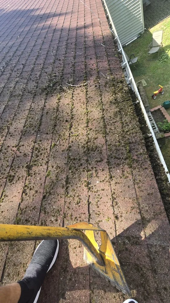 Slide of R2 Restoration Services