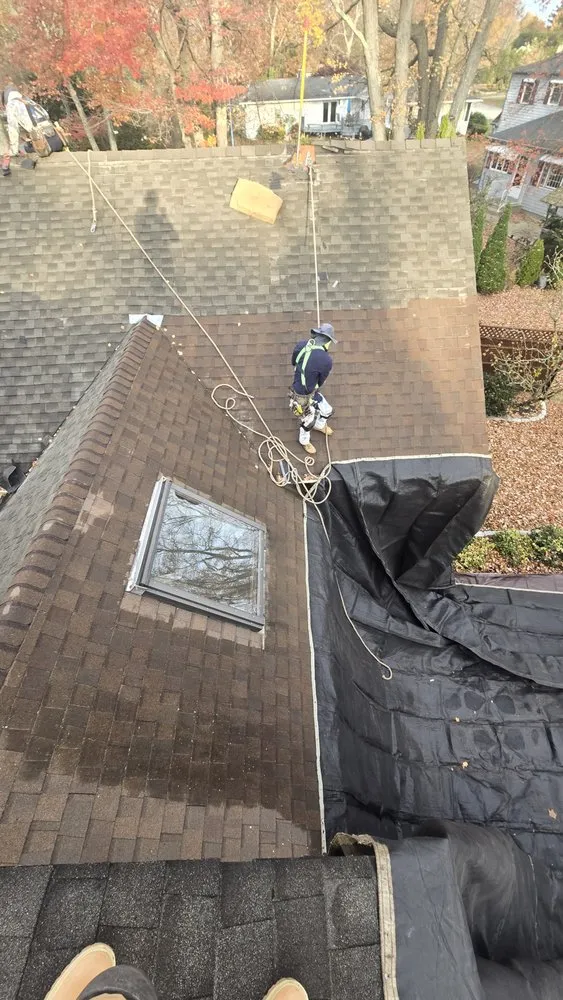 Slide of R2 Restoration Services