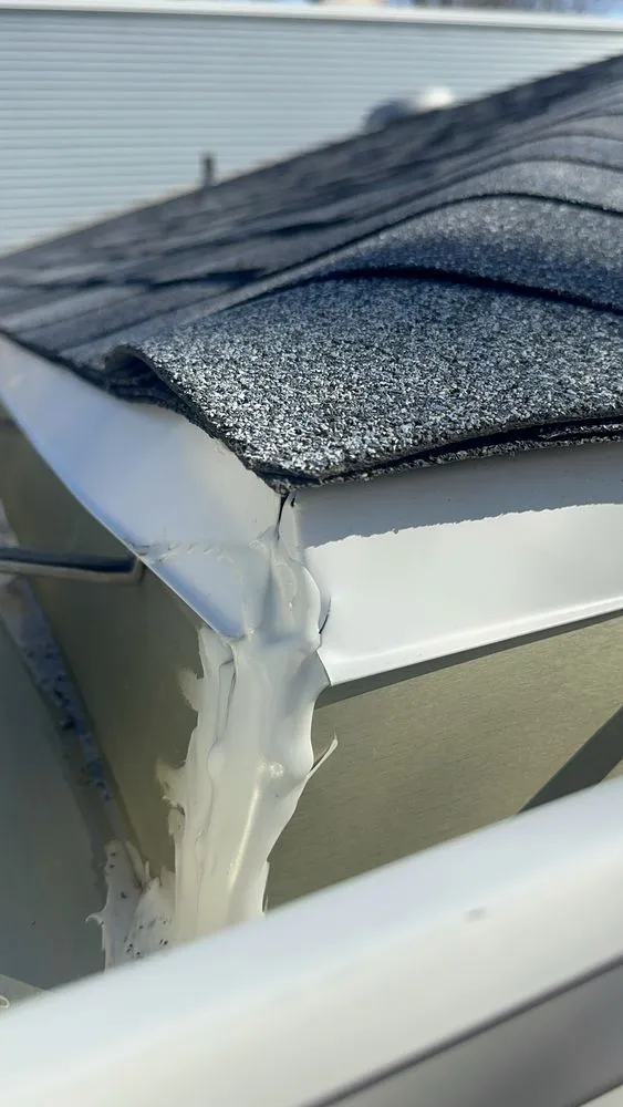 Slide of R3 Roofing and Exteriors