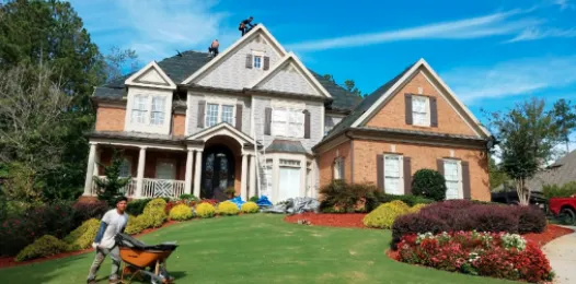 Slide of R3D Roofing