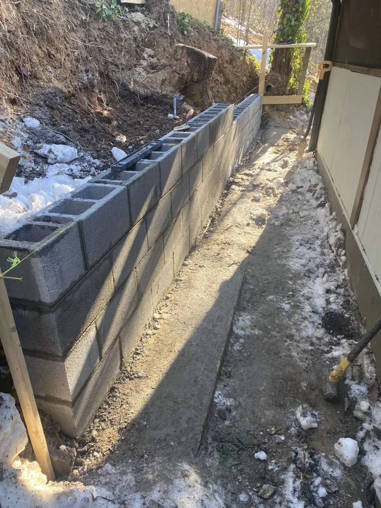 Slide of R&A Construction